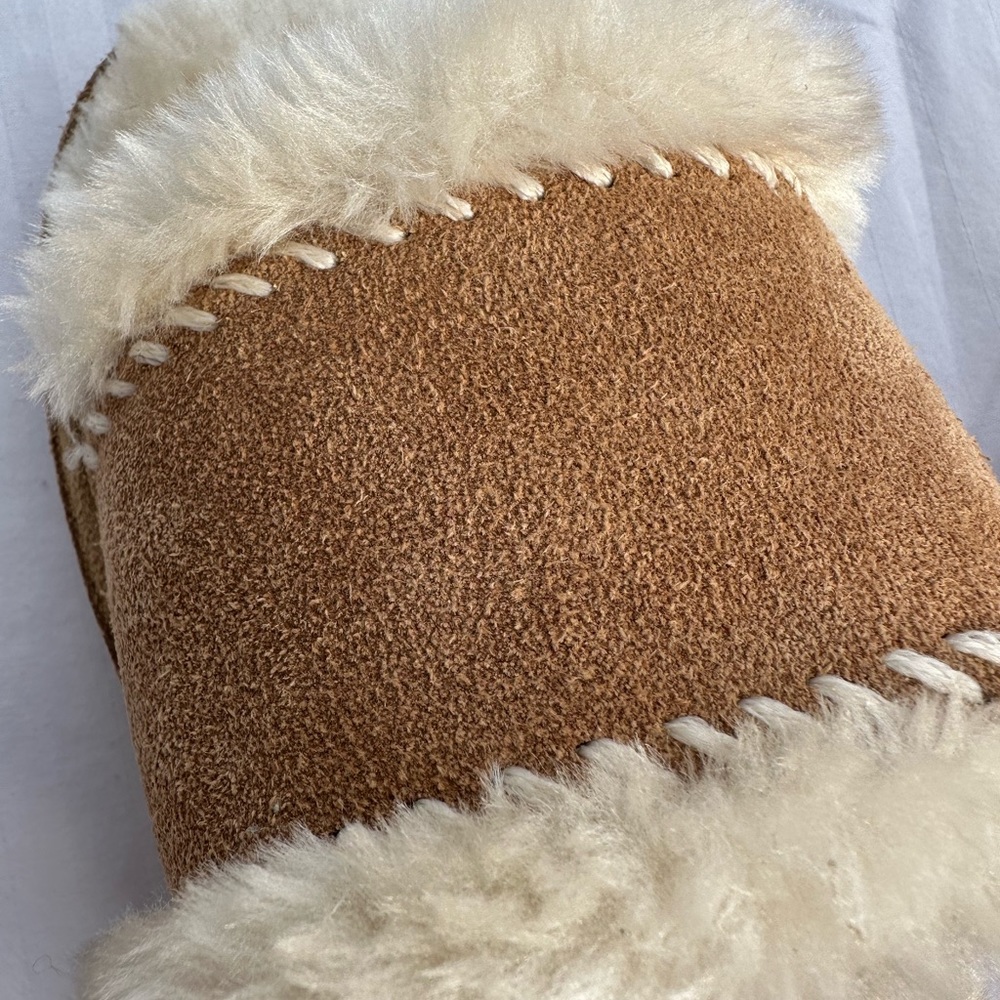 NWB Minnetonka Loni Slippers - Picture 4 of 7